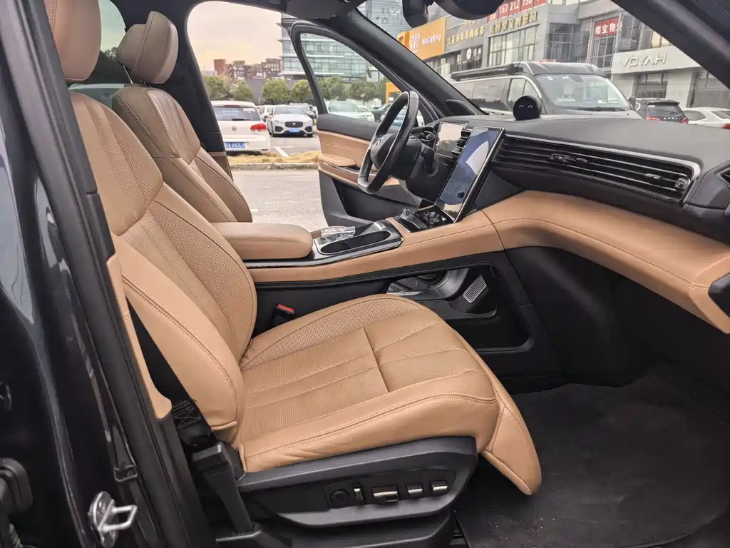 NIO ES8 — миниатюра 21