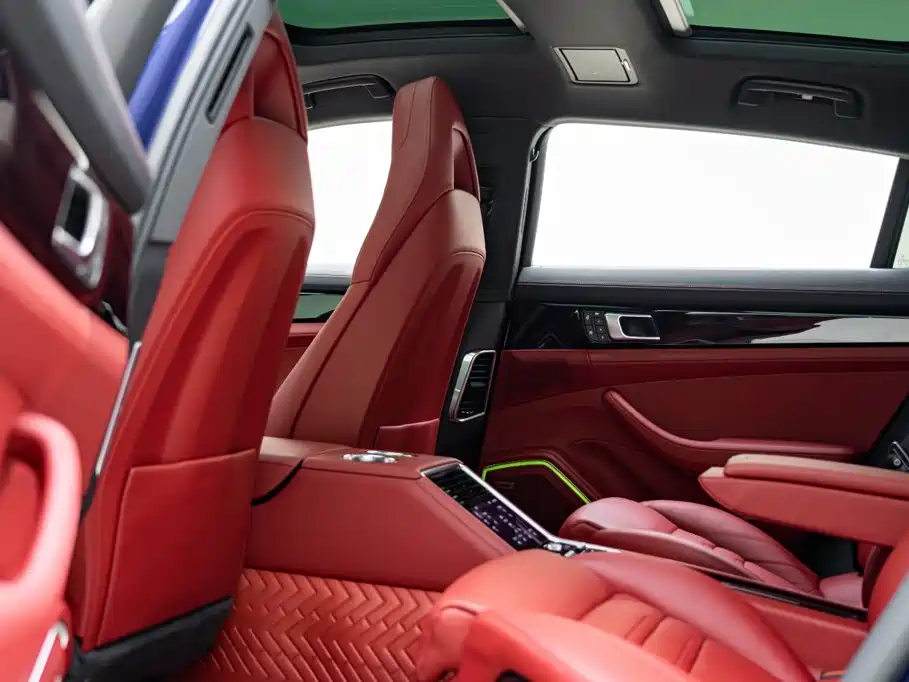 Porsche Panamera — миниатюра 10