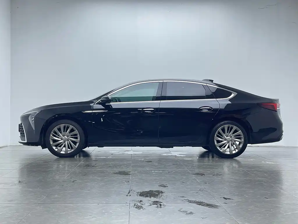 Buick LaCrosse — миниатюра 6