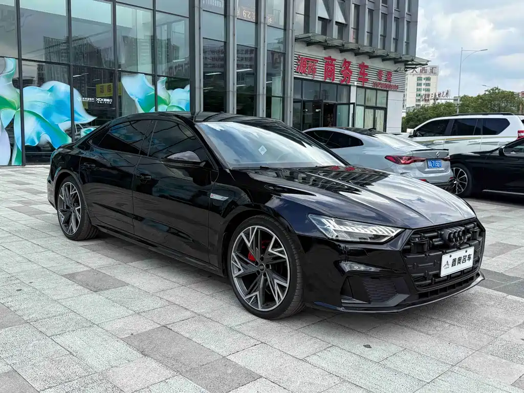 Audi A7L — миниатюра 3