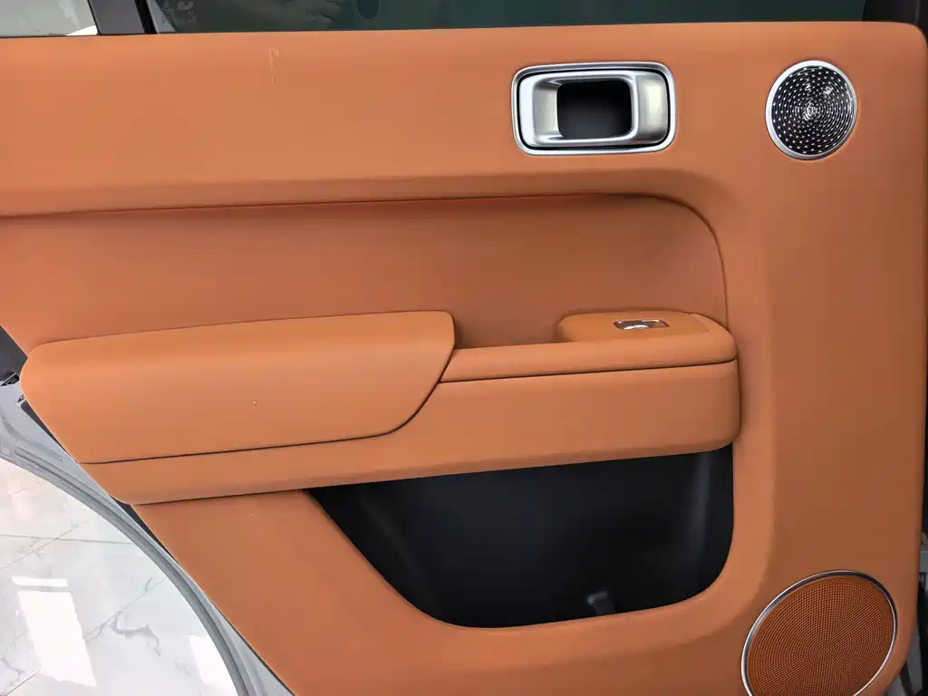 Li Auto Li L9 — миниатюра 10