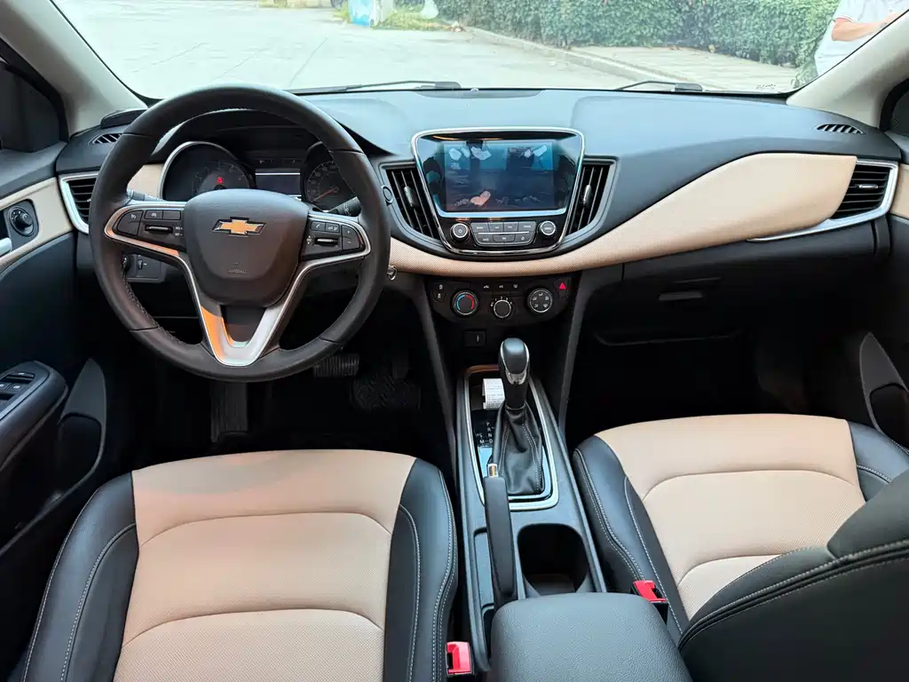 Chevrolet Monza — миниатюра 9