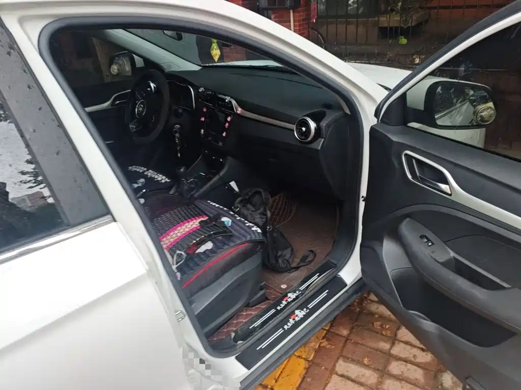 MG ZS — миниатюра 19