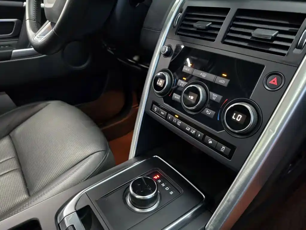 Land Rover Discovery Sport — миниатюра 14