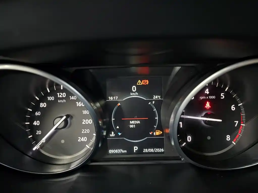 Land Rover Discovery Sport — миниатюра 8