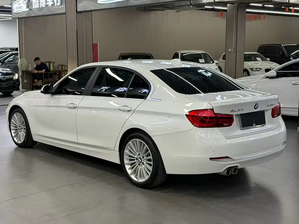 BMW 3 Series — миниатюра 6