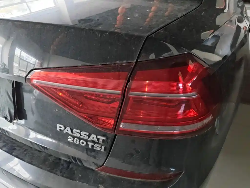 Volkswagen Passat — миниатюра 8