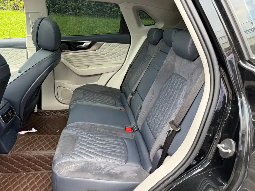 Hongqi Hongqi HS5 — миниатюра 12