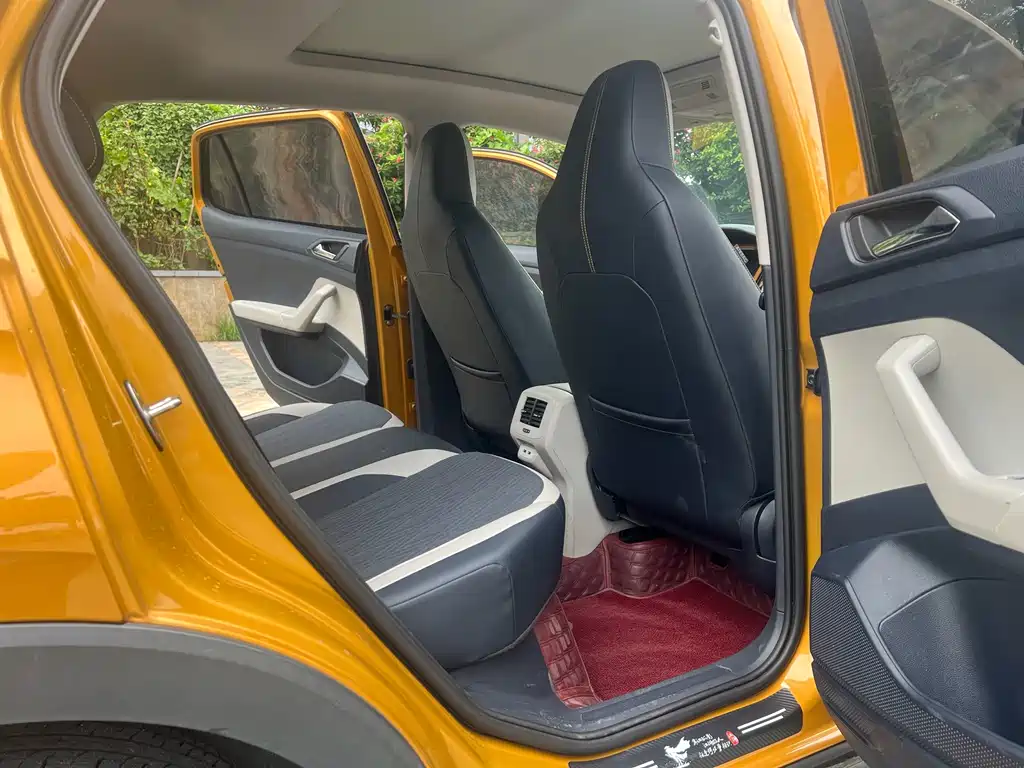 Volkswagen T-Cross — миниатюра 12