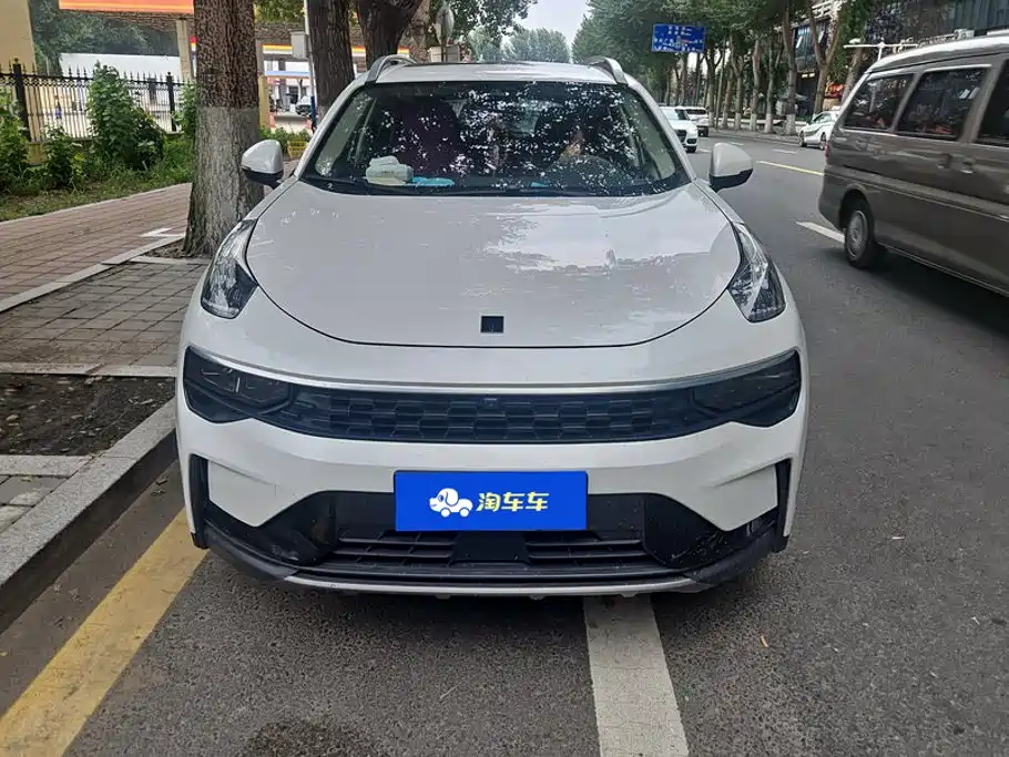 Lynk & Co 01 — миниатюра 2
