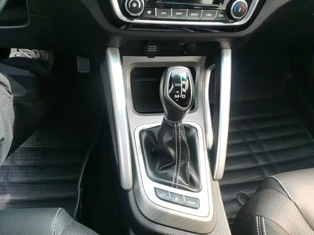Geely Vision X3 — миниатюра 14