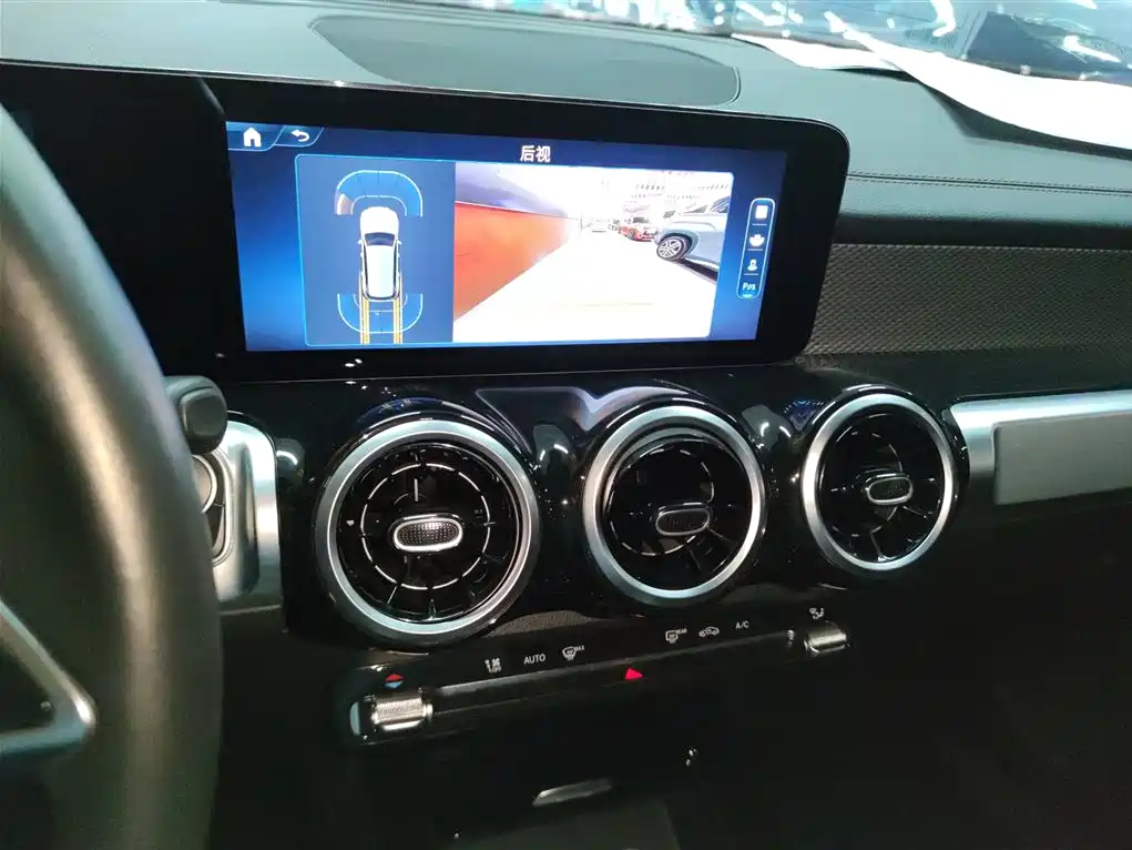 Mercedes-Benz GLB 2024 GLB 200