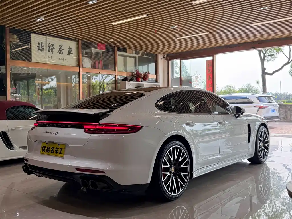 Porsche Panamera 2017 Panamera 3.0T