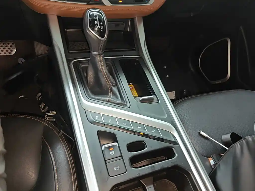 Geely Vision X6 — миниатюра 14