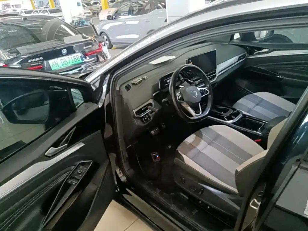 Volkswagen ID.4 Crozz — миниатюра 16