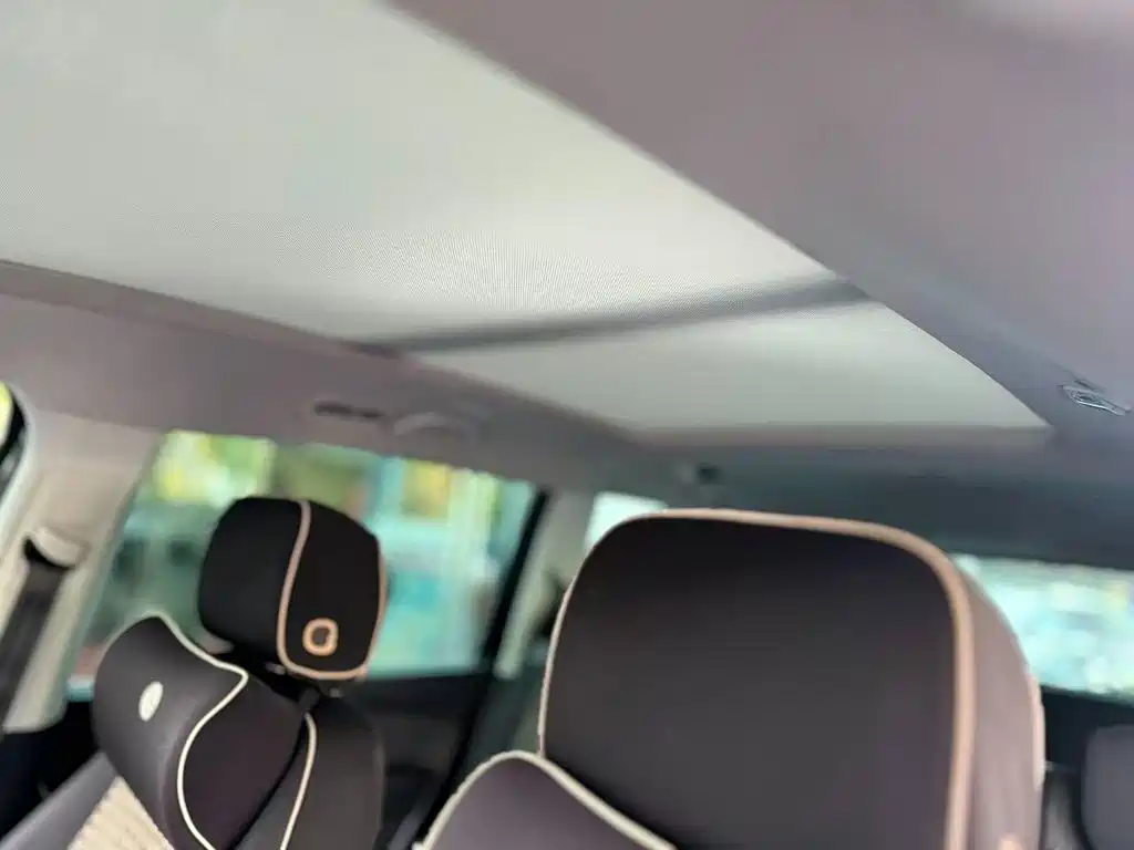 Volkswagen Sharan — миниатюра 9