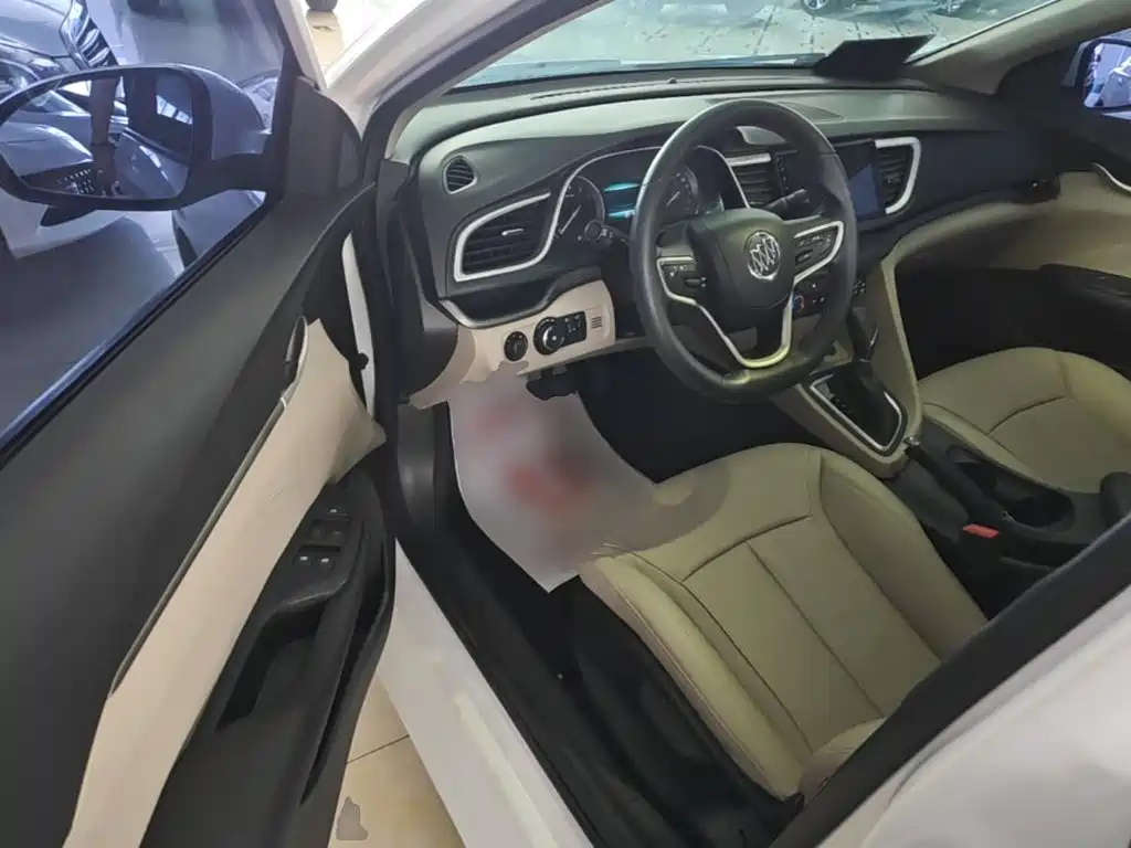 Buick Excelle — миниатюра 16