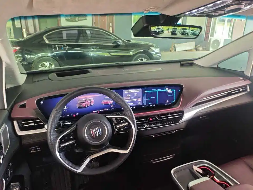 Buick Century — миниатюра 8