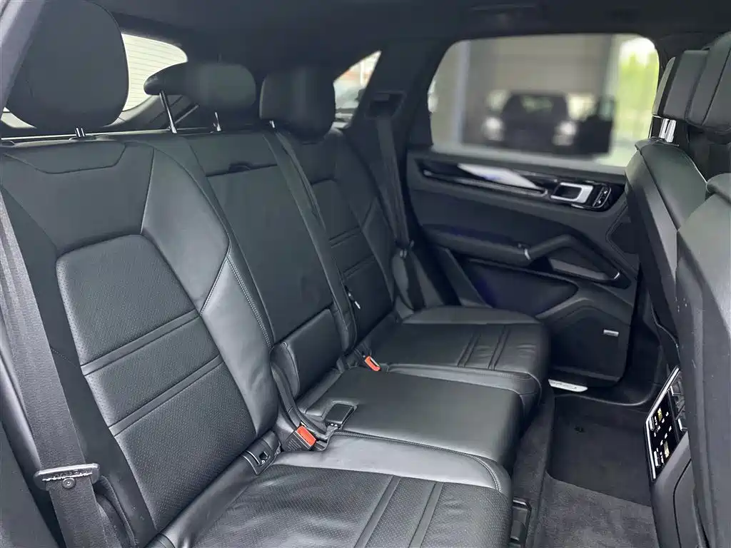 Porsche Cayenne 2018 Cayenne 3.0T