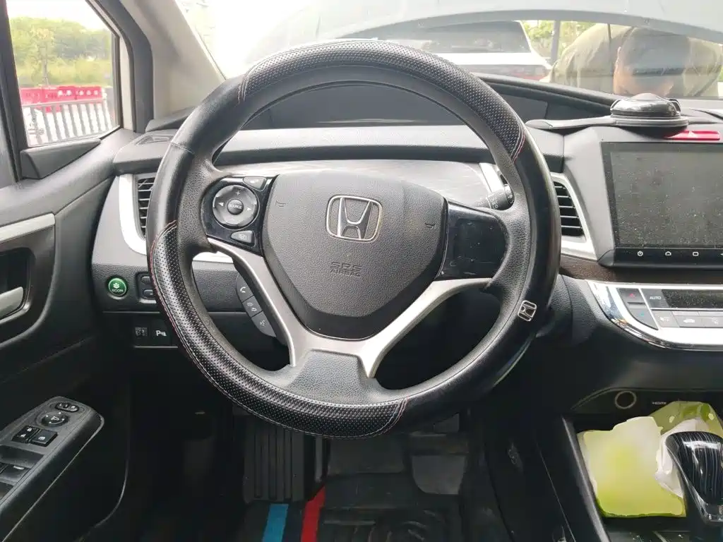 Honda Jade — миниатюра 6