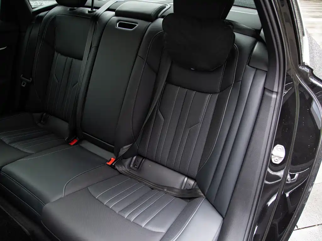 Audi A6L — миниатюра 8