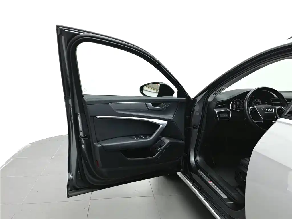 Audi A6 2020 Avant 40 TFSI Luxury