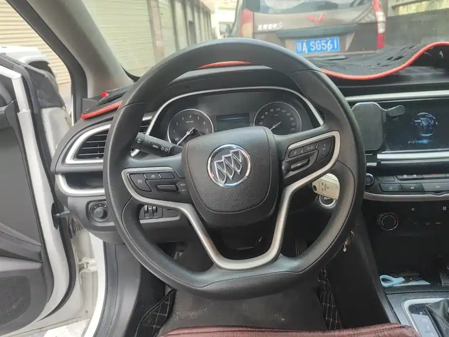 Buick Excelle — миниатюра 15