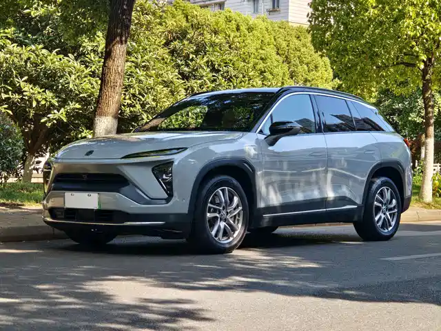 2022 Nio ES6