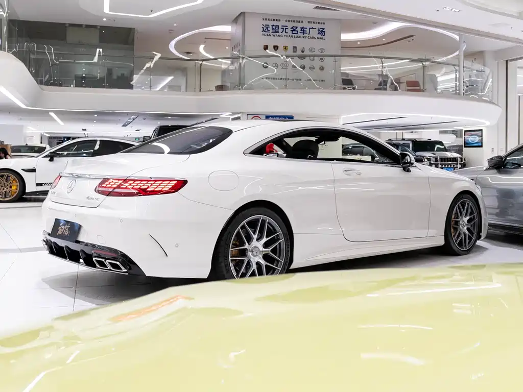 Mercedes-Benz S-Class — миниатюра 6