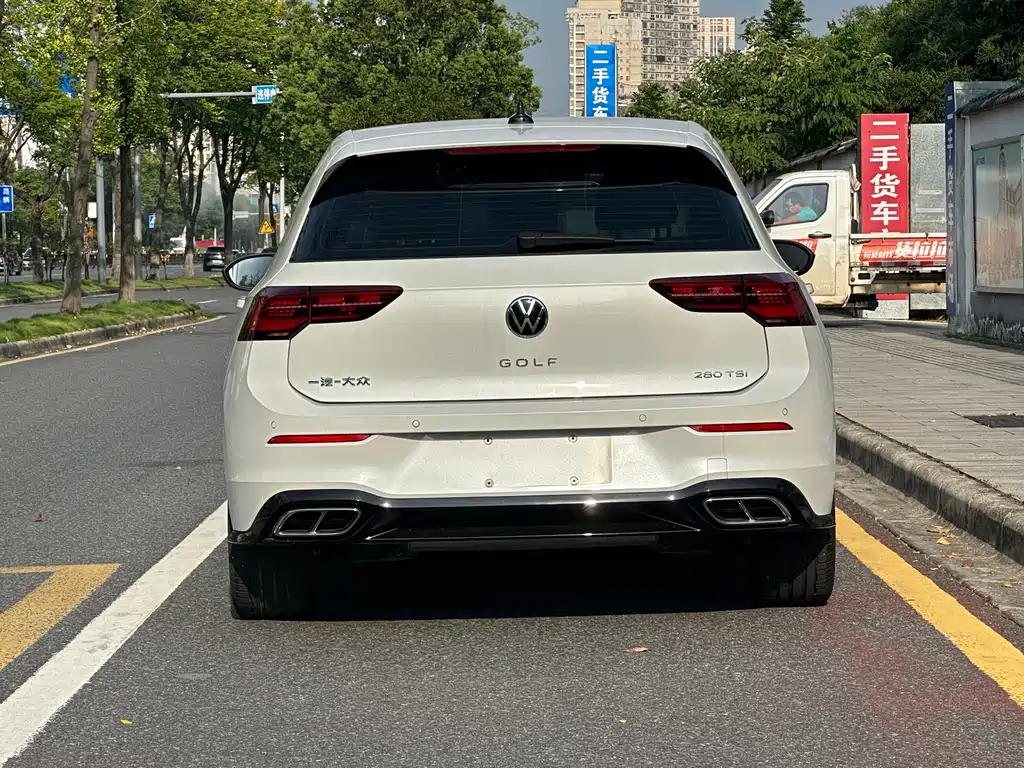 Volkswagen Golf — миниатюра 9