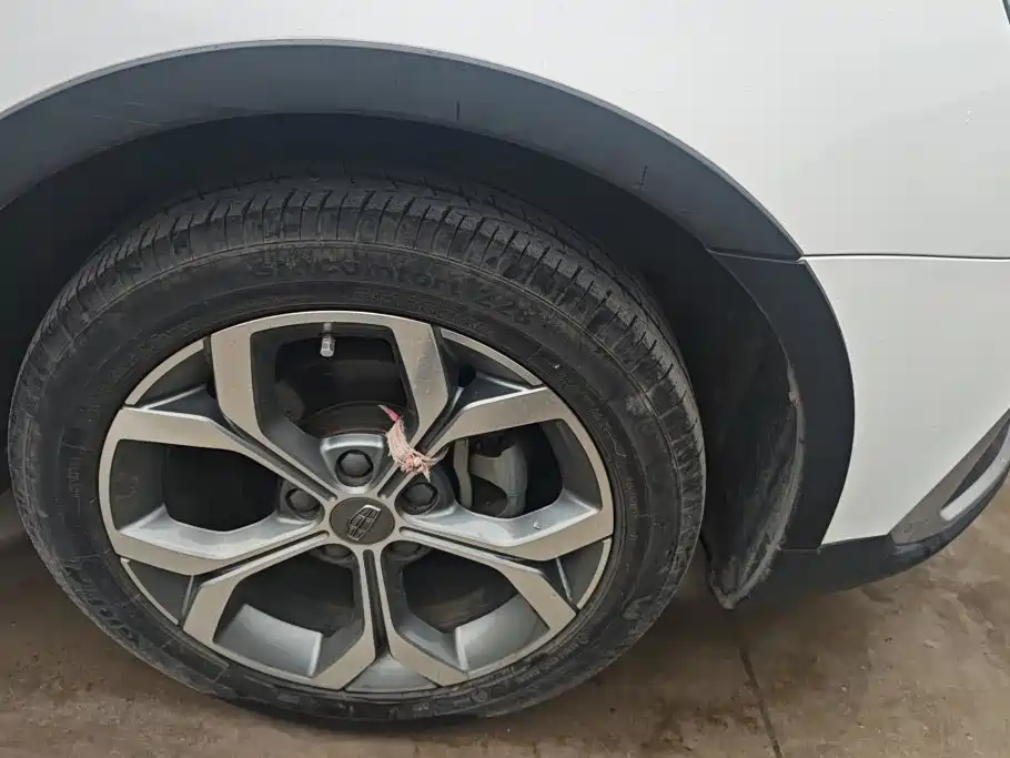 Geely Vision S1 — миниатюра 6