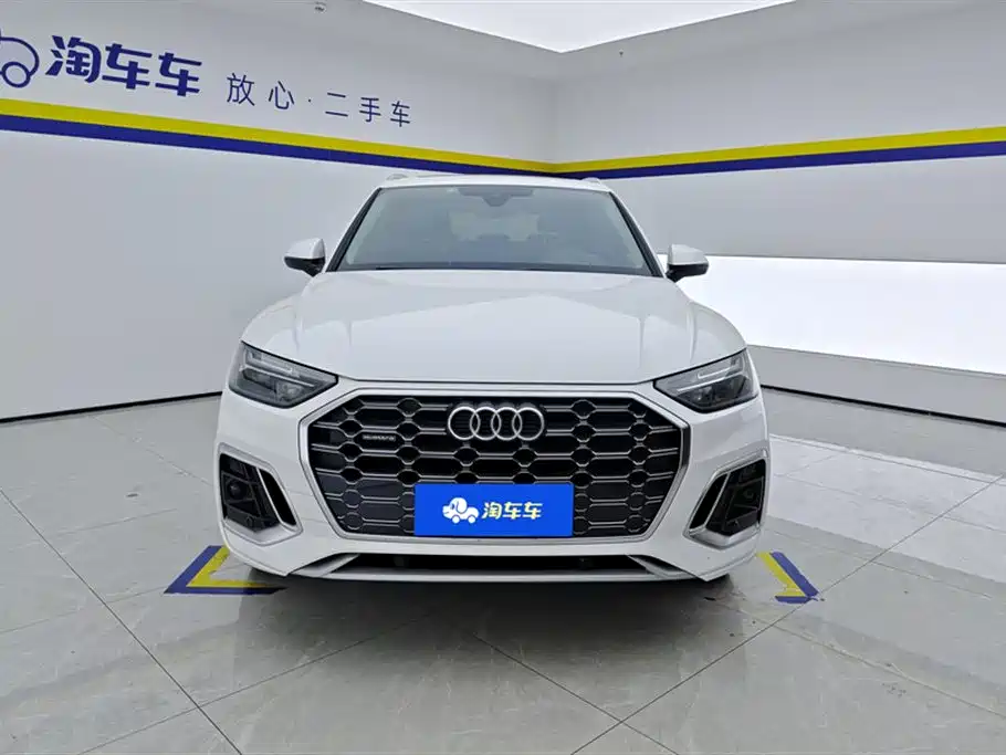 Audi Q5L 2021 40 TFSI Fashion