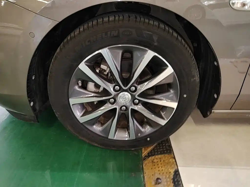 Buick GL6 — миниатюра 23