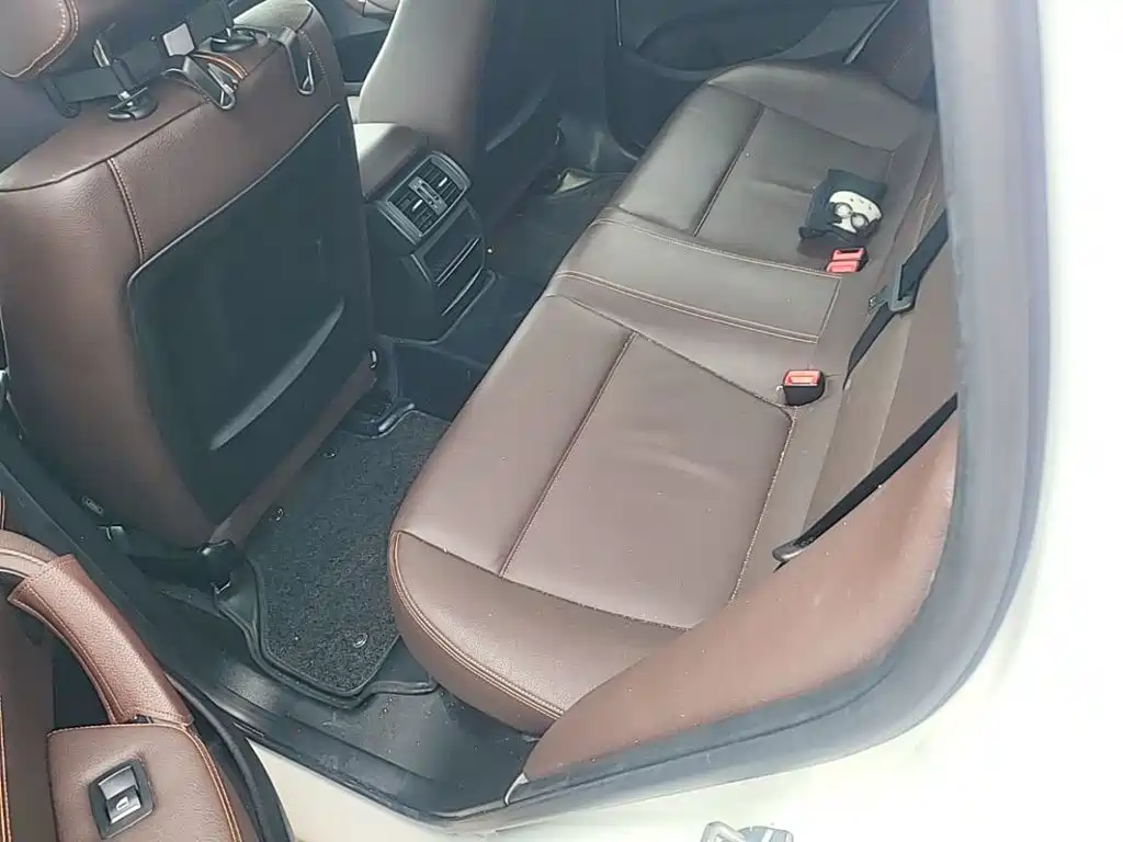 BMW X4 — миниатюра 17