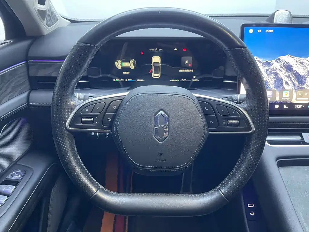 AITO Wenjie AITO M5 — миниатюра 16