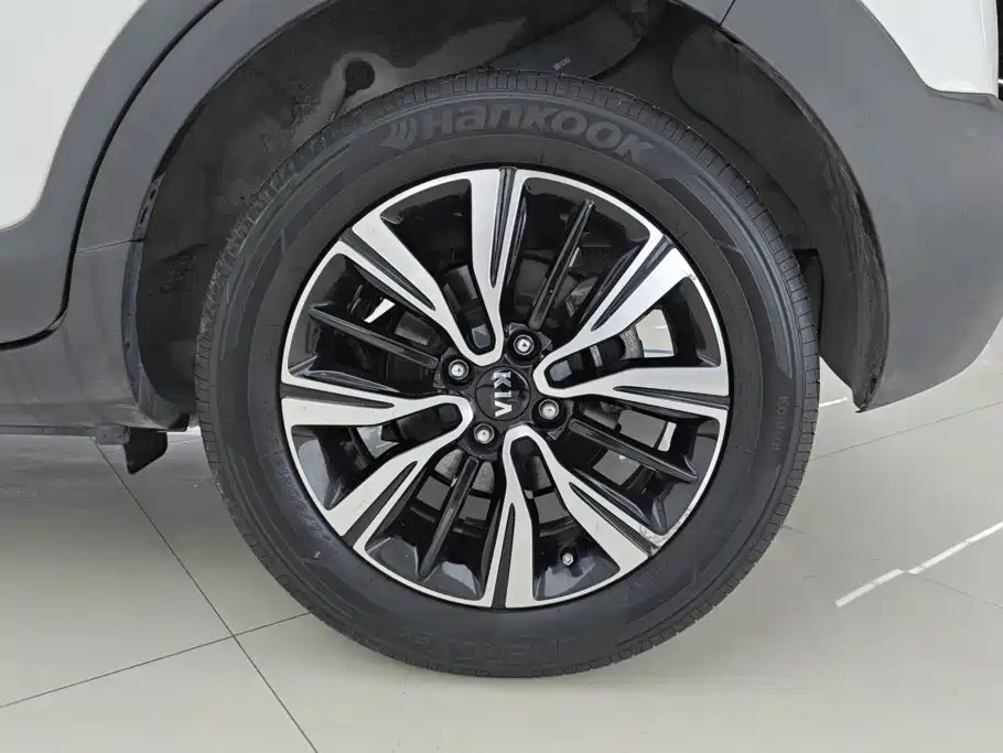 Kia KX1 — миниатюра 6