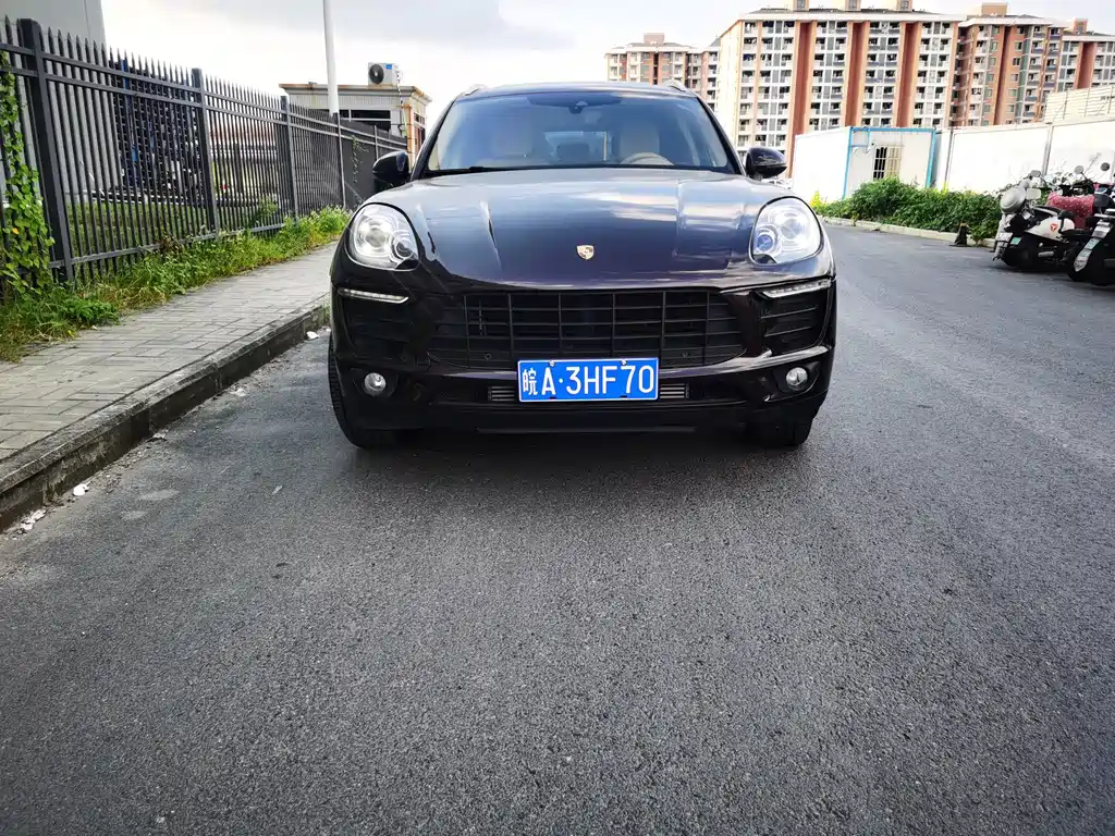 Porsche Macan — миниатюра 2