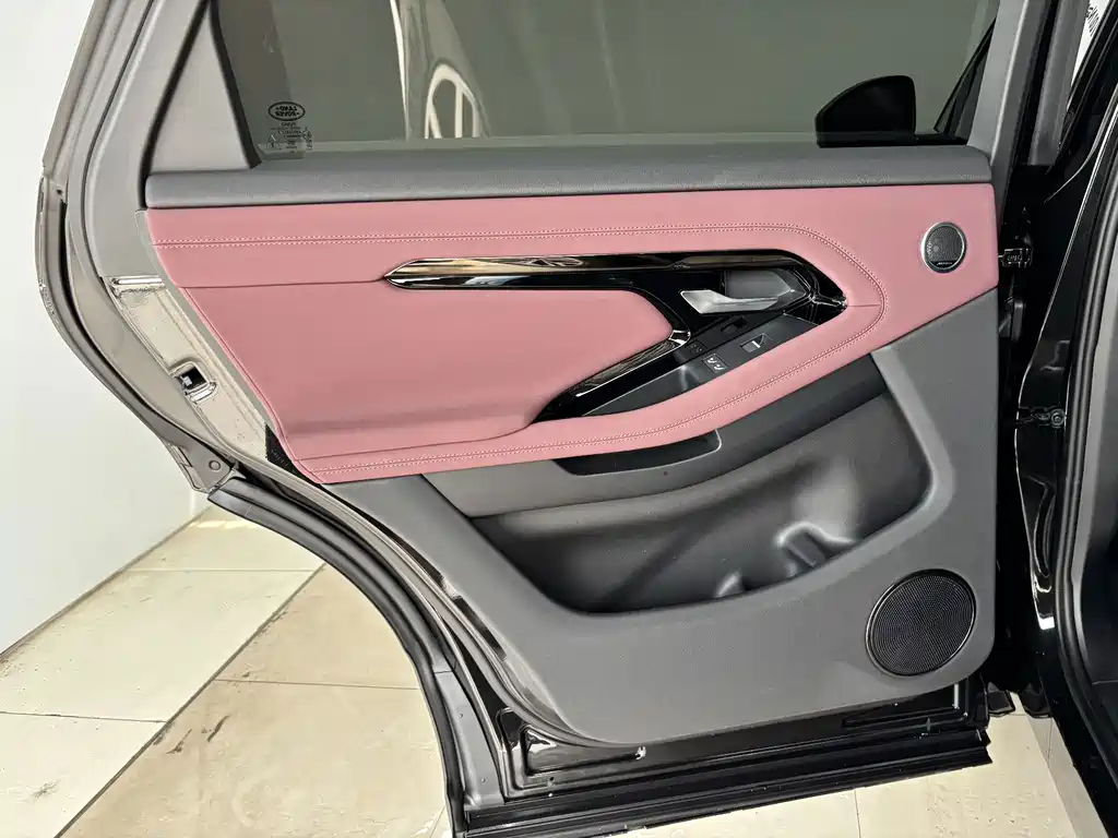 Land Rover Evoque — миниатюра 21