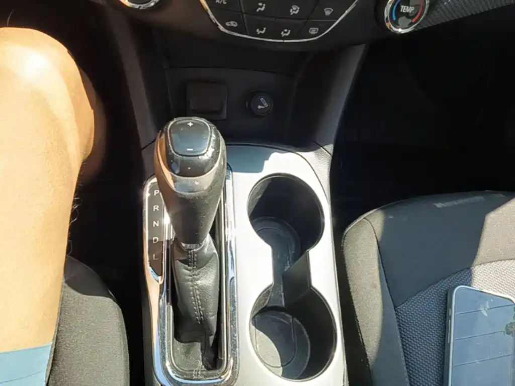 Chevrolet Cruze — миниатюра 14
