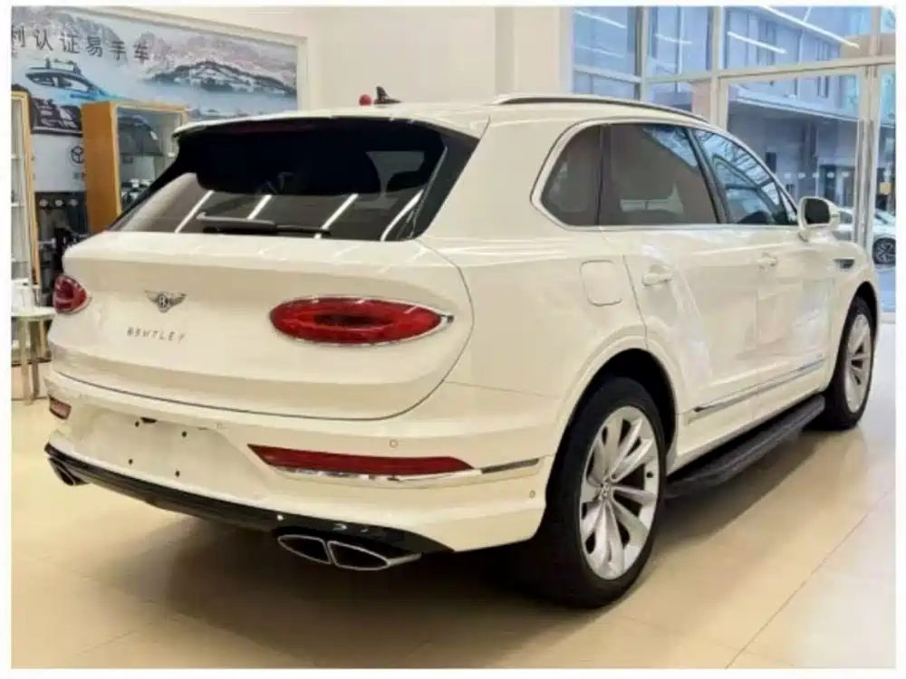 Bentley Bentayga — миниатюра 11