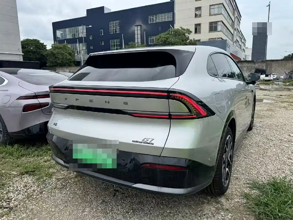 XPeng G7 — миниатюра 2