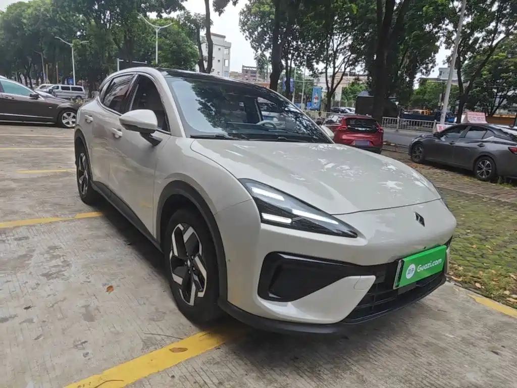 Baojun Yunhai — миниатюра 4
