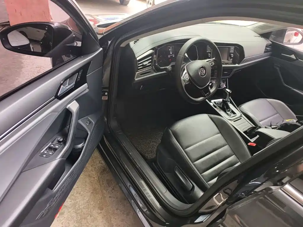 Volkswagen Sagitar — миниатюра 16