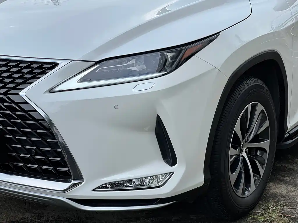Lexus RX — миниатюра 37