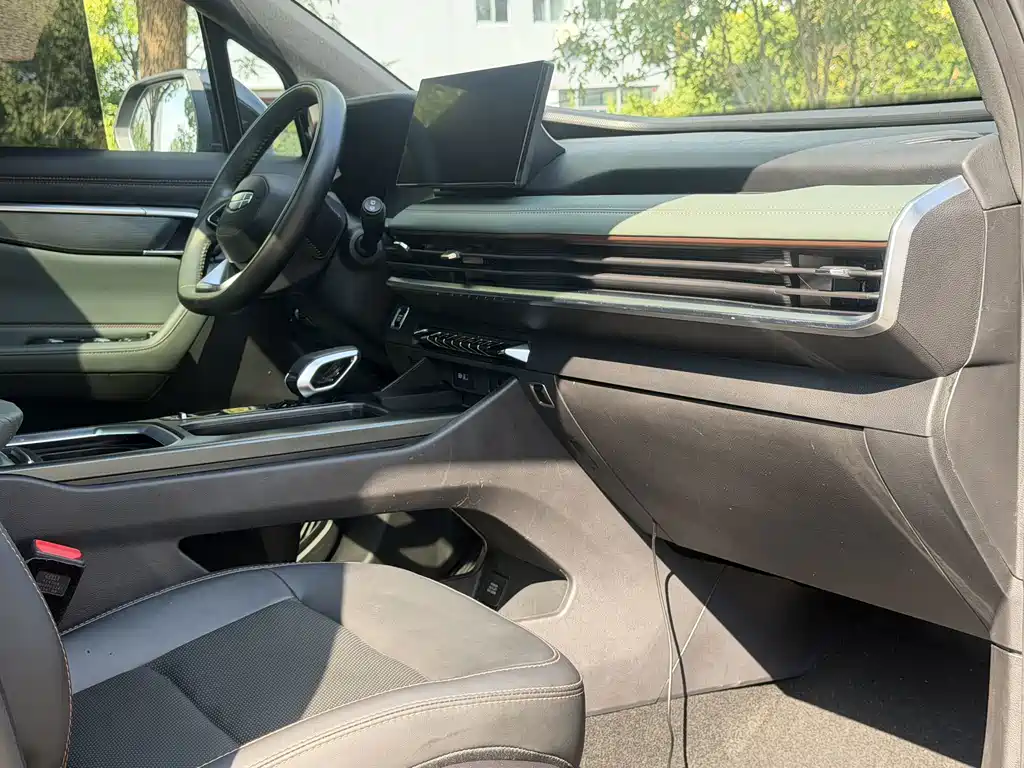 Geely Haoyue L — миниатюра 4
