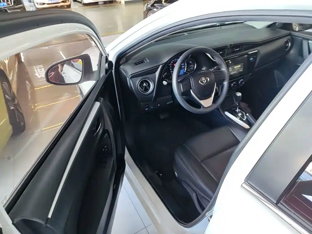 Toyota Corolla — миниатюра 16