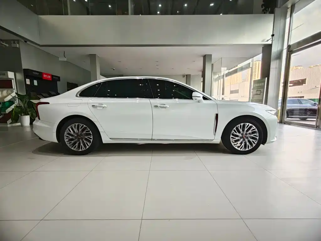 Hongqi Hongqi H5 — миниатюра 3