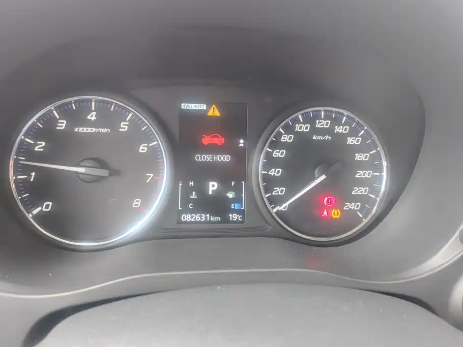 Mitsubishi Outlander — миниатюра 14