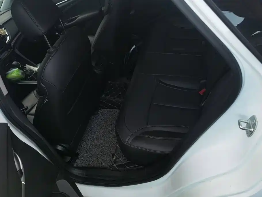 Buick Excelle — миниатюра 11