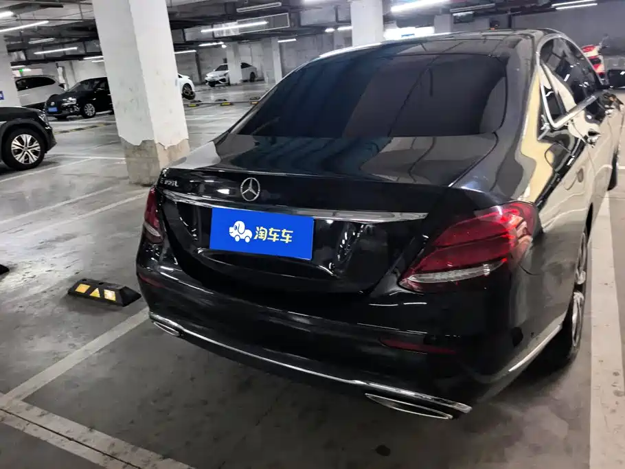 Mercedes-Benz E-Class — миниатюра 3